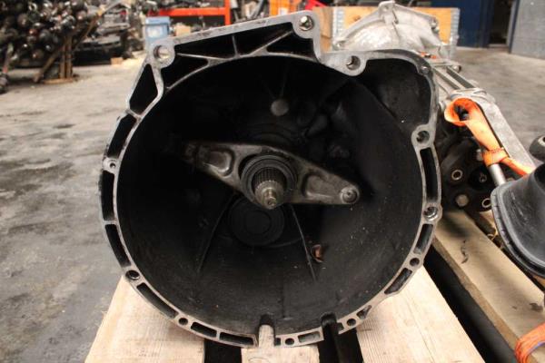 BOITE DE VITESSE BMW SERIE 5 E60 / E61 520D / 525D / 530D 6VITESSES - Vue 5